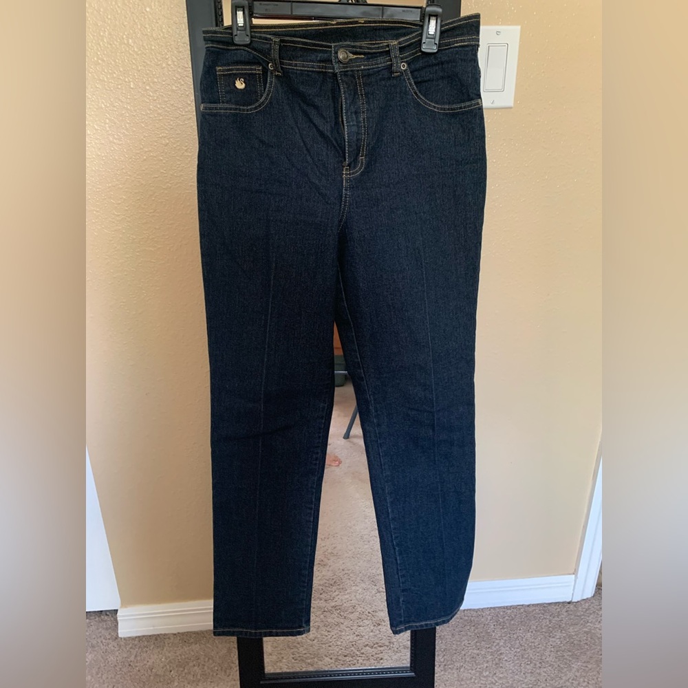 Gloria Vanderbilt Dark Blue Straight Leg Jeans
